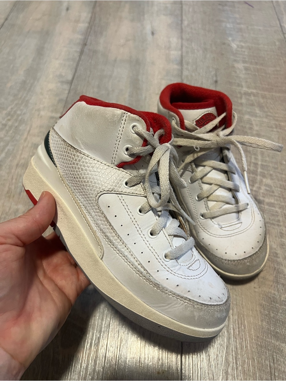 Kids Air Jordan 2 Retro “Origins” Size 13C